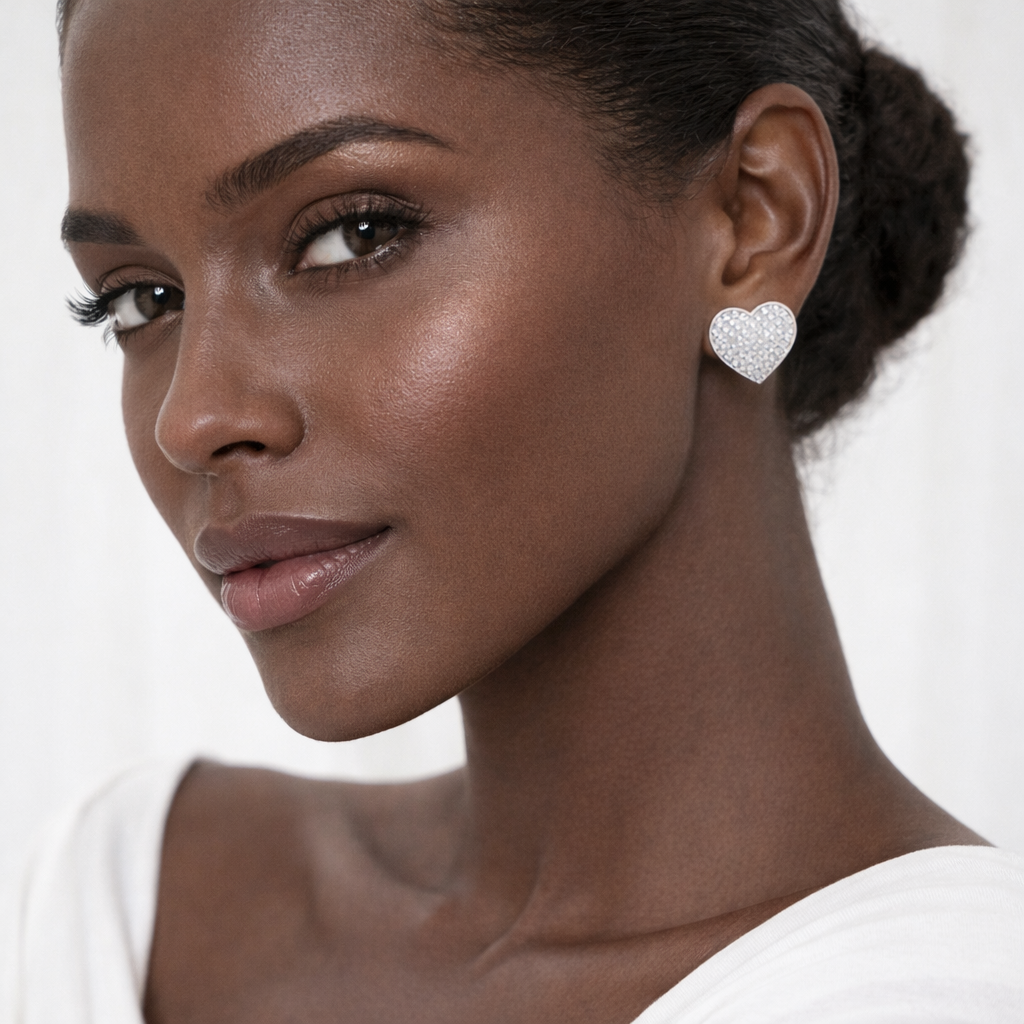 Classic Pavè heart earrings