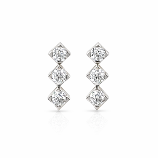 trilogy earrings in white gold 