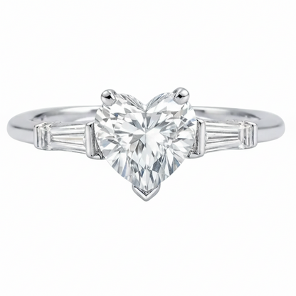 heart_engagement_rin_with_baguete_side_stones

