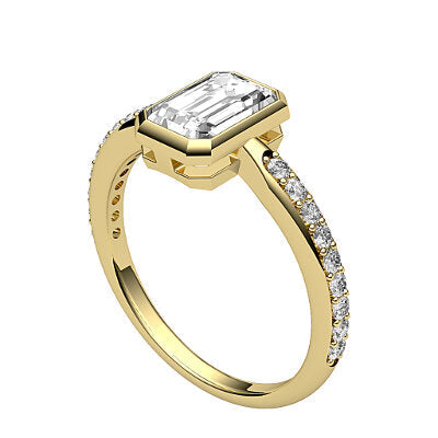 Simple Flat Emerald Solitaire Half diamond band