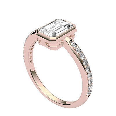 Simple Flat Emerald Solitaire Half diamond band