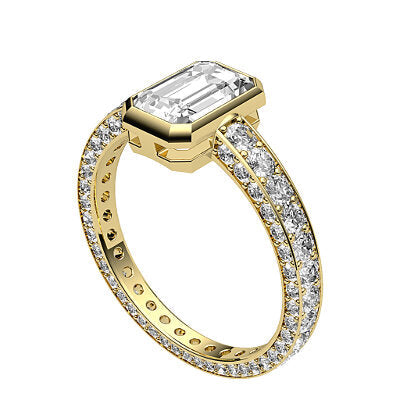 Simple Flat Emerald Solitaire Full coverage diamond band