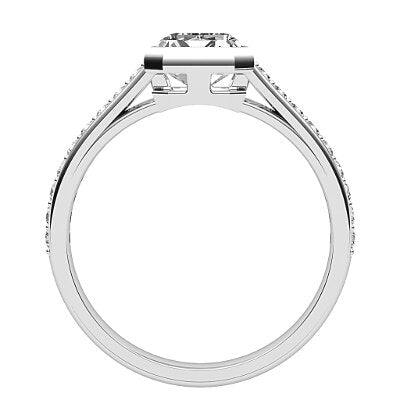 Trionfo Emerald Solitaire Half diamond band