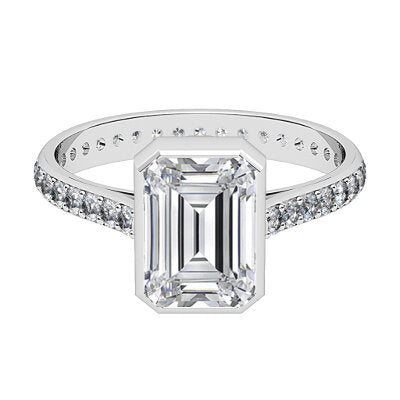 Vittoria Emerald Solitaire Full diamond band