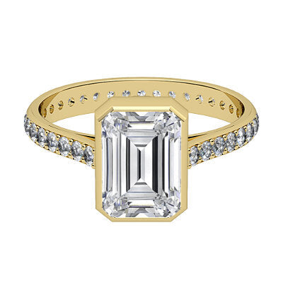 Vittoria Emerald Solitaire Full diamond band