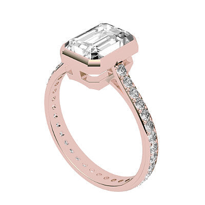 Vittoria Emerald Solitaire Full diamond band