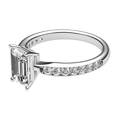 Simple Flat Emerald Solitaire Half diamond band 4 Prongs