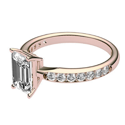 Simple Flat Emerald Solitaire Half diamond band 4 Prongs