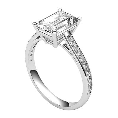 Trionfo Emerald Solitaire Half diamond band 4 Prongs