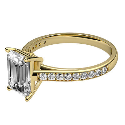 Trionfo Emerald Solitaire Half diamond band 4 Prongs