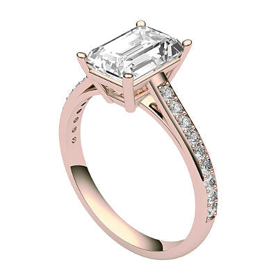 Trionfo Emerald Solitaire Half diamond band 4 Prongs