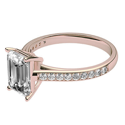 Trionfo Emerald Solitaire Half diamond band 4 Prongs