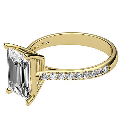 Vittoria Emerald Solitaire Half diamond band 4 Prongs