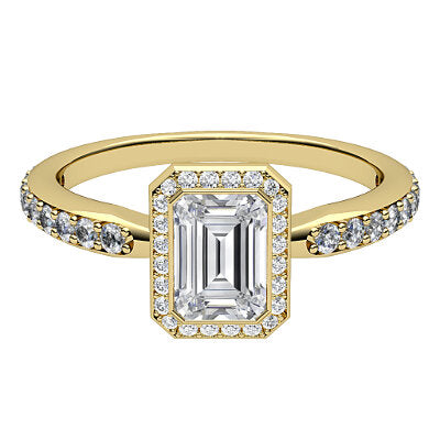 Simple Flat Emerald Solitaire halo Half diamond band
