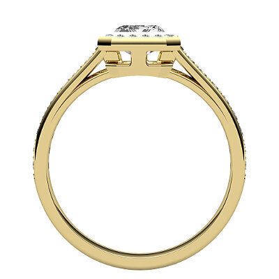Trionfo Emerald Solitaire halo Half diamond band