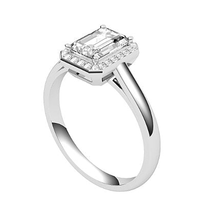 Trionfo Emerald Solitaire halo Classic band 4 Prongs