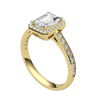 Trionfo Emerald Solitaire halo Half diamond band 4 Prongs
