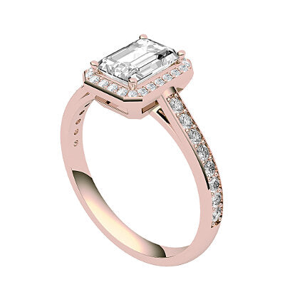 Trionfo Emerald Solitaire halo Half diamond band 4 Prongs
