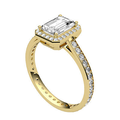 Trionfo Emerald Solitaire halo Full diamond band 4 Prongs