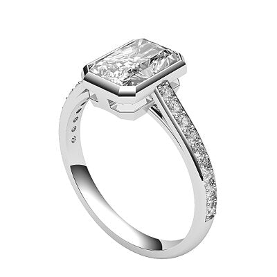 Trionfo Radiant Solitaire Half diamond band