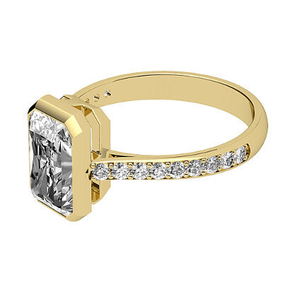 Vittoria Radiant Solitaire Half diamond band