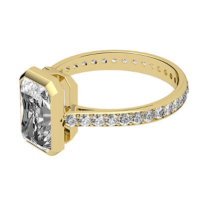 Vittoria Radiant Solitaire Full diamond band