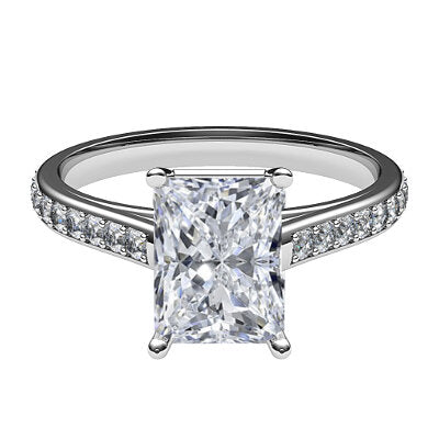 Trionfo Radiant Solitaire Half diamond band 4 Prongs