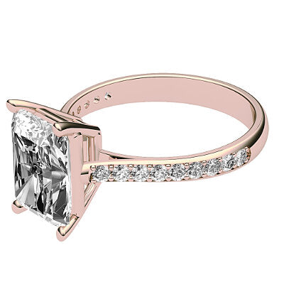 Vittoria Radiant Solitaire Half diamond band 4 Prongs