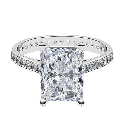 Vittoria Radiant Solitaire Full diamond band 4 Prongs