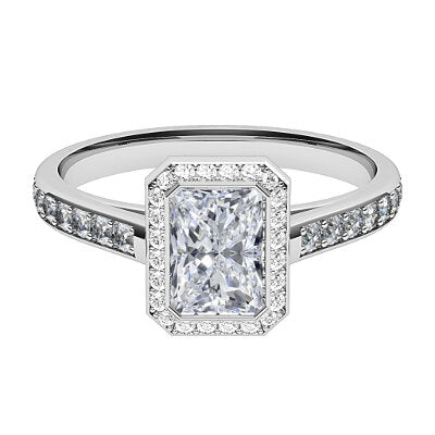 Trionfo Radiant Solitaire halo Half diamond band