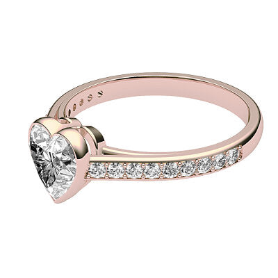 Trionfo Heart Solitaire Half diamond band