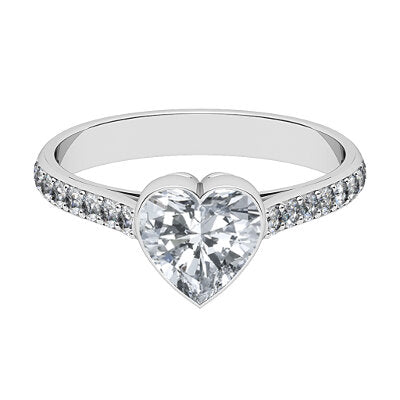 Vittoria Heart Solitaire Half diamond band