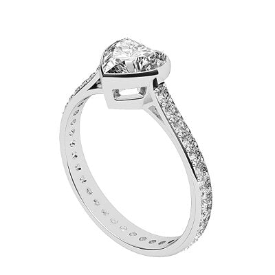 Vittoria Heart Solitaire Full diamond band