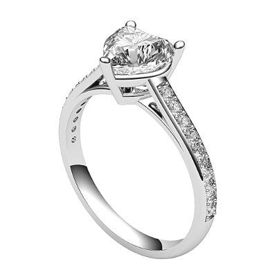 Trionfo Heart Solitaire Half diamond band 3 Prongs