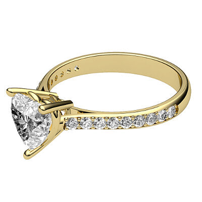 Vittoria Heart Solitaire Half diamond band 3 Prongs