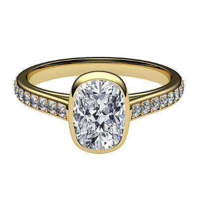 Trionfo Cushion Solitaire Half diamond band