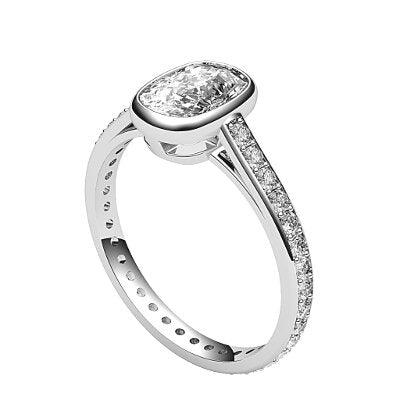 Trionfo Cushion Solitaire Full diamond band