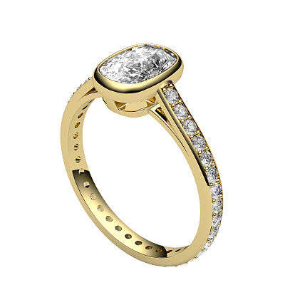 Trionfo Cushion Solitaire Full diamond band
