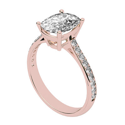 Vittoria Cushion Solitaire Half diamond band 4 Prongs