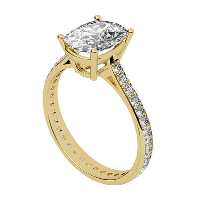 Vittoria Cushion Solitaire Full diamond band 4 Prongs