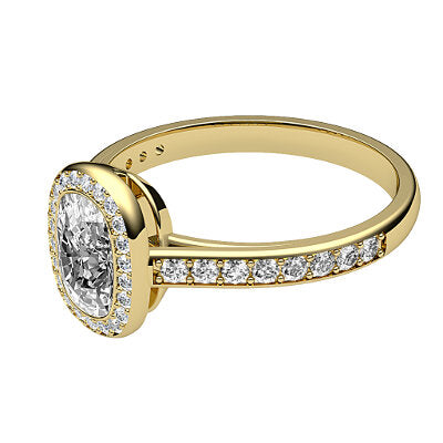 Trionfo Cushion Solitaire halo Half diamond band
