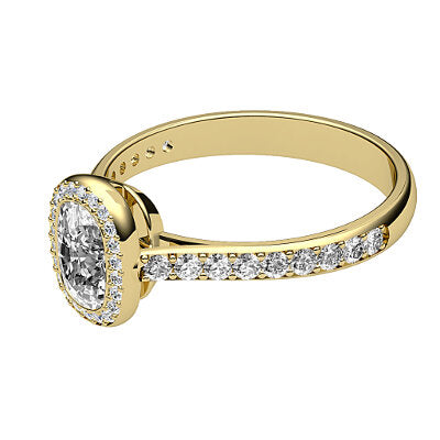 Vittoria Cushion Solitaire halo Half diamond band