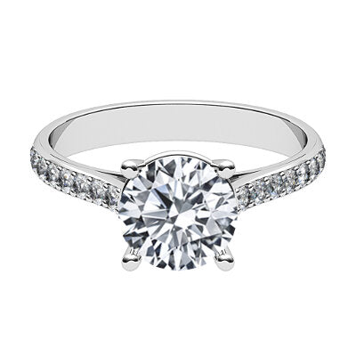 Vittoria Round Solitaire Half diamond band 4 Prongs