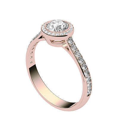 Vittoria Round Solitaire halo Half diamond band
