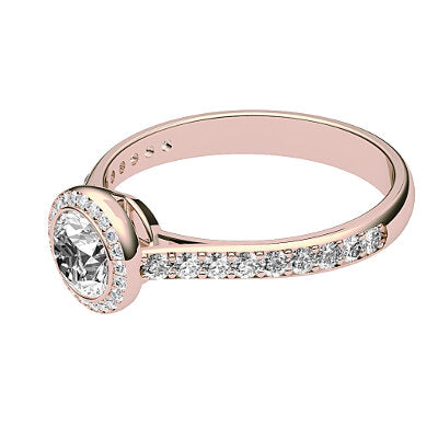 Vittoria Round Solitaire halo Half diamond band