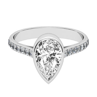 Vittoria Pear Solitaire Half diamond band