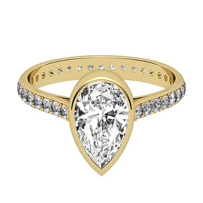 Vittoria Pear Solitaire Full diamond band