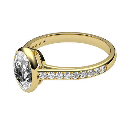 Trionfo Oval Solitaire Half diamond band
