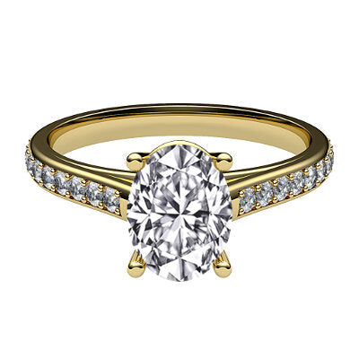 Trionfo Oval Solitaire Half diamond band 4 Prongs