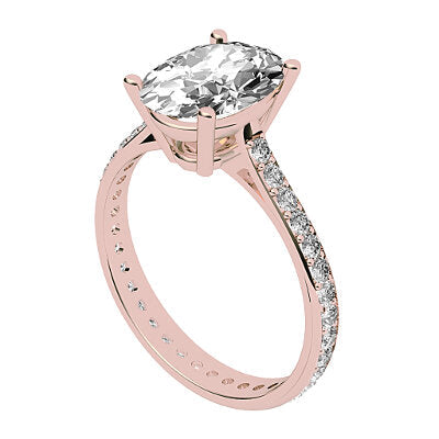 Vittoria Oval Solitaire Full diamond band 4 Prongs
